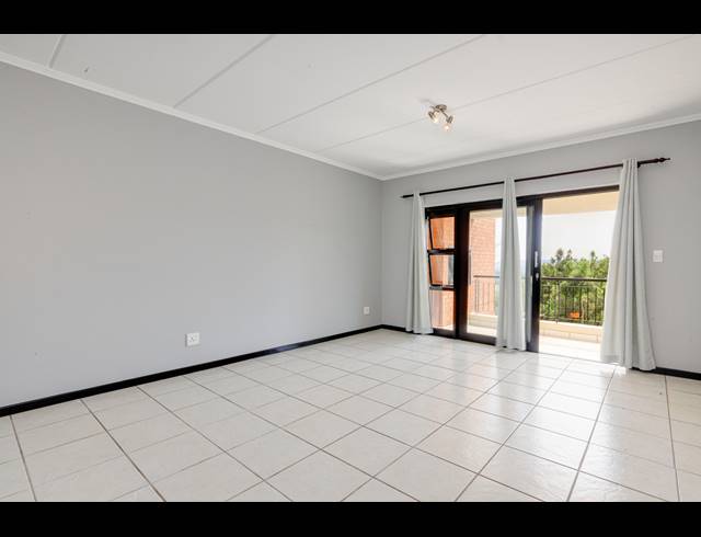 2 BEDROOM HOUSE FOR SALE IN SUNNINGHILL